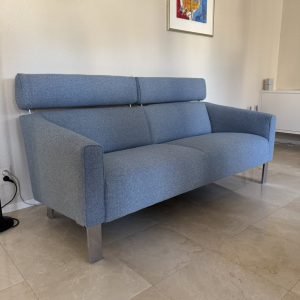 Leolux bank gestoffeerd