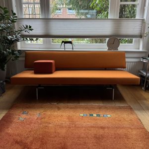 Spectrum slaapbank gestoffeerd (stof van: De Ploeg)